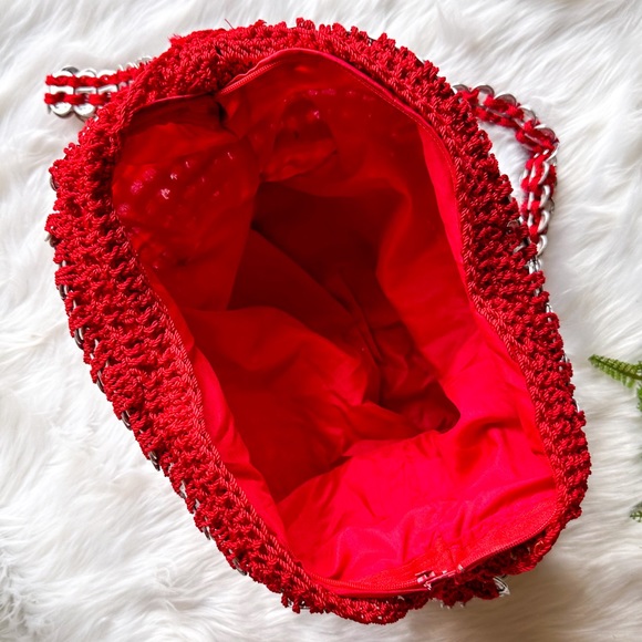 Upcycle Soda Pop Pull Tab Circular Purse Handbag Red Hobo Handmade Crochet - Picture 2 of 5